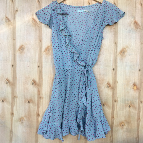 Urban Outfitters Dresses & Skirts - Urban Outfitters Kimchi Blue Floral Dress size XS